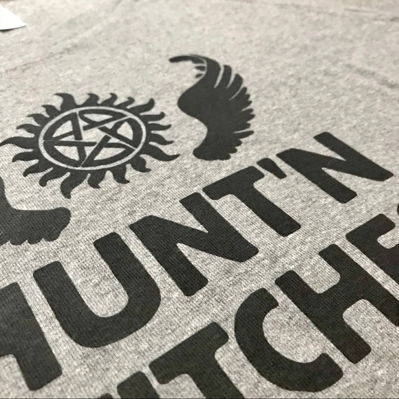 Hunt'n Witches Supernatural Sweatshirt NWOT - Picture 2 of 3